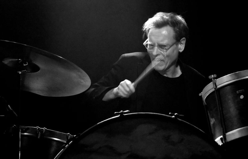 Emil De Waal Old News