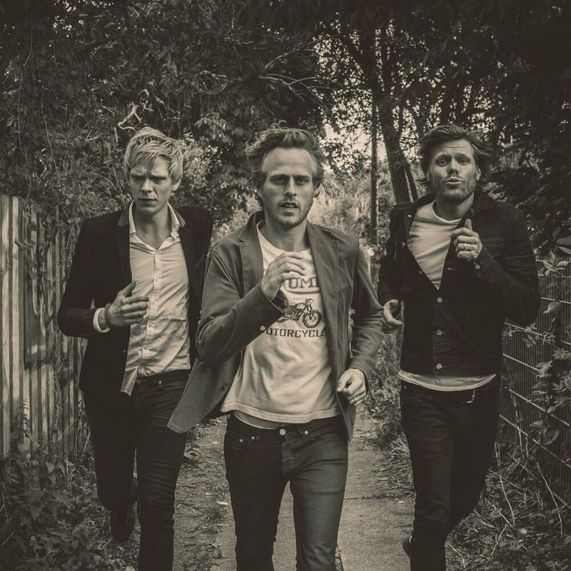 FOLKEKLUBBEN - HAVEKONCERT